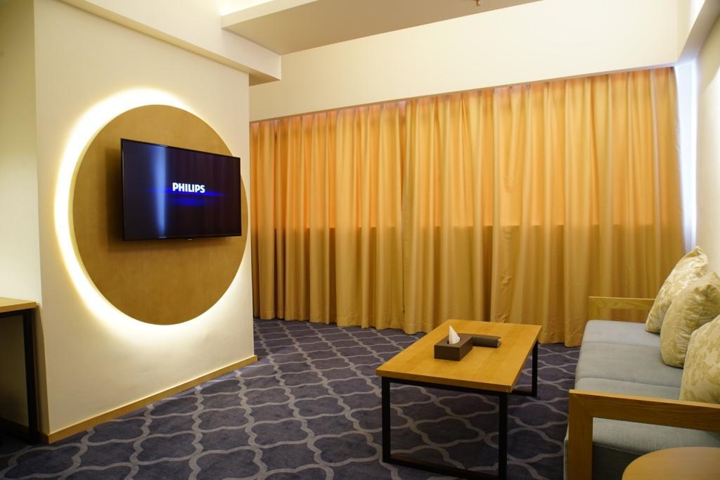 Flight One Hotel Σενζέν Εξωτερικό φωτογραφία