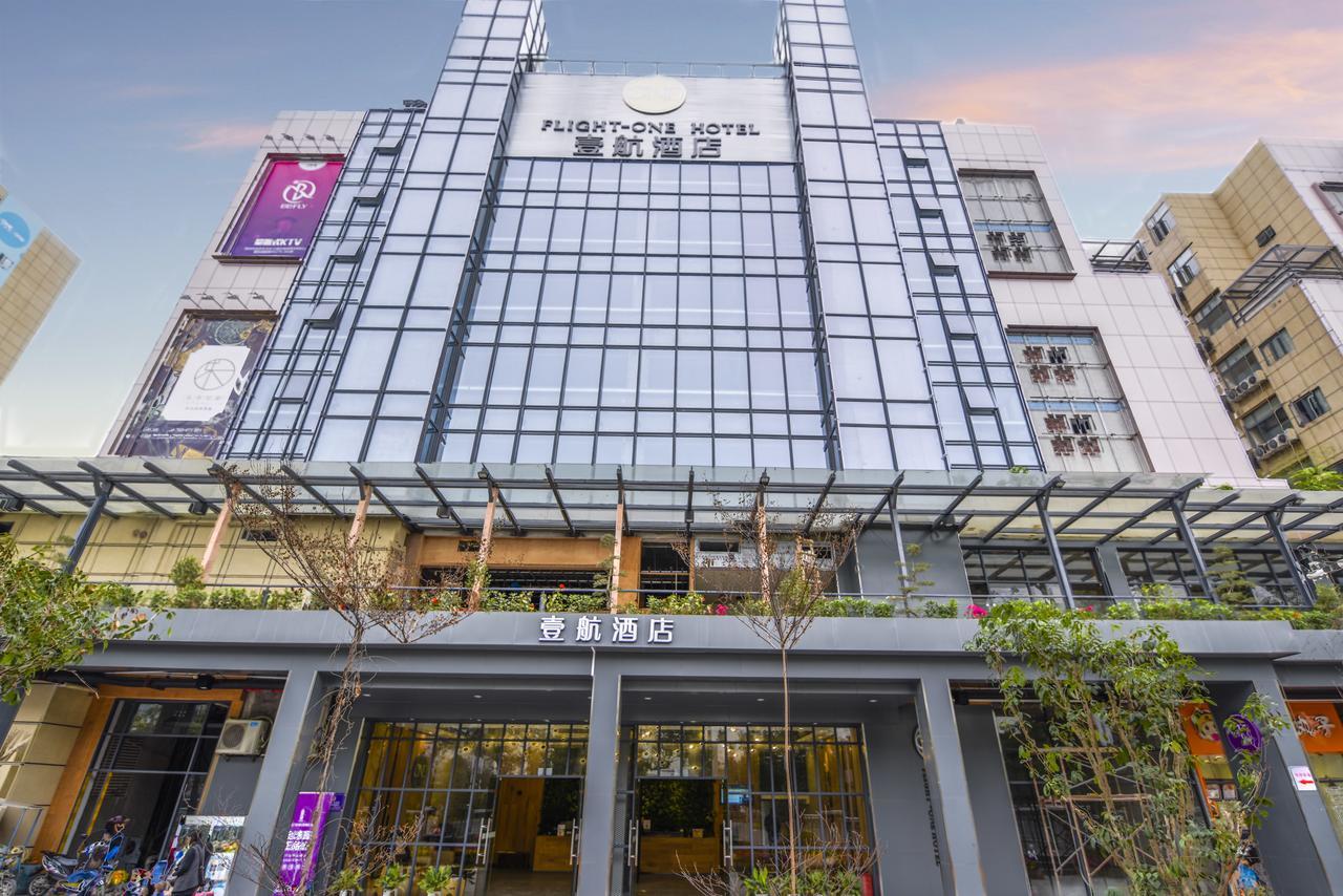 Flight One Hotel Σενζέν Εξωτερικό φωτογραφία