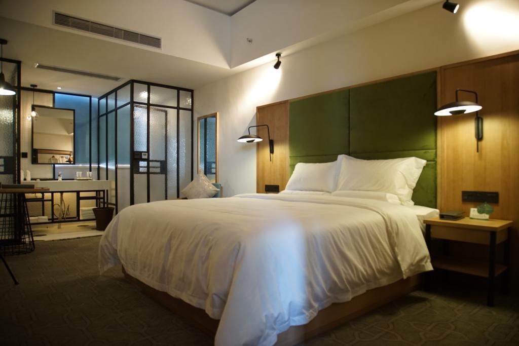 Flight One Hotel Σενζέν Εξωτερικό φωτογραφία