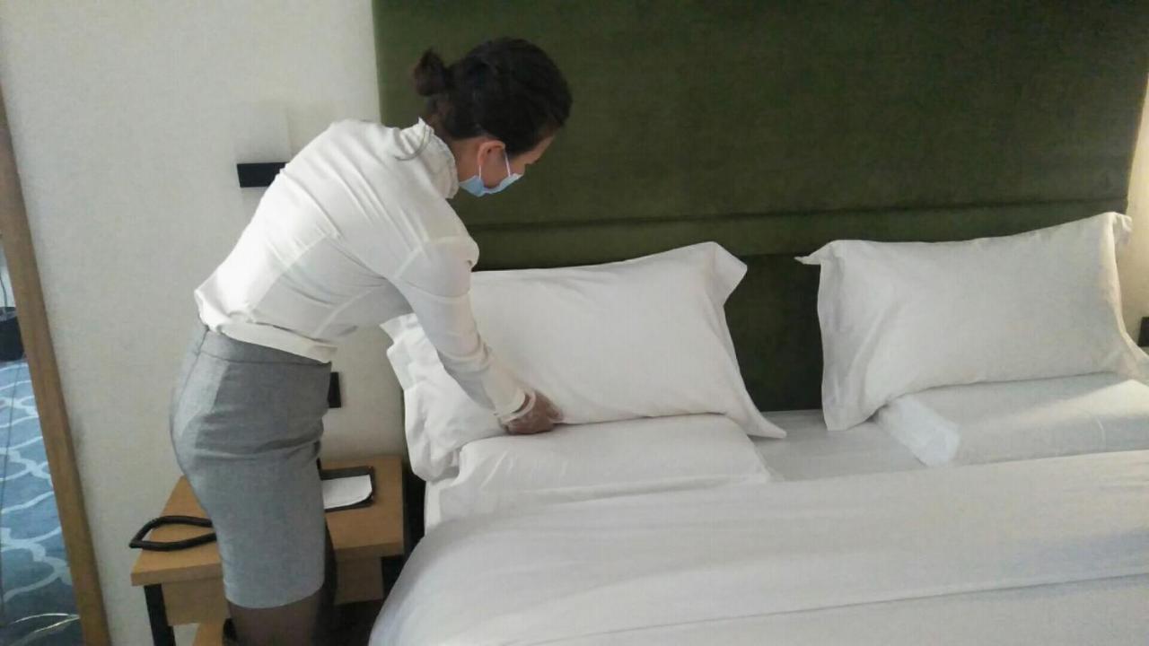 Flight One Hotel Σενζέν Εξωτερικό φωτογραφία
